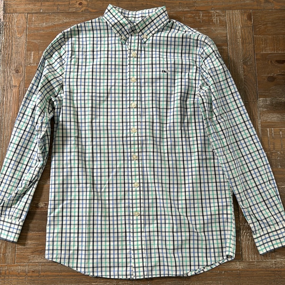 Vineyard Vines Boys button down size Large (16)